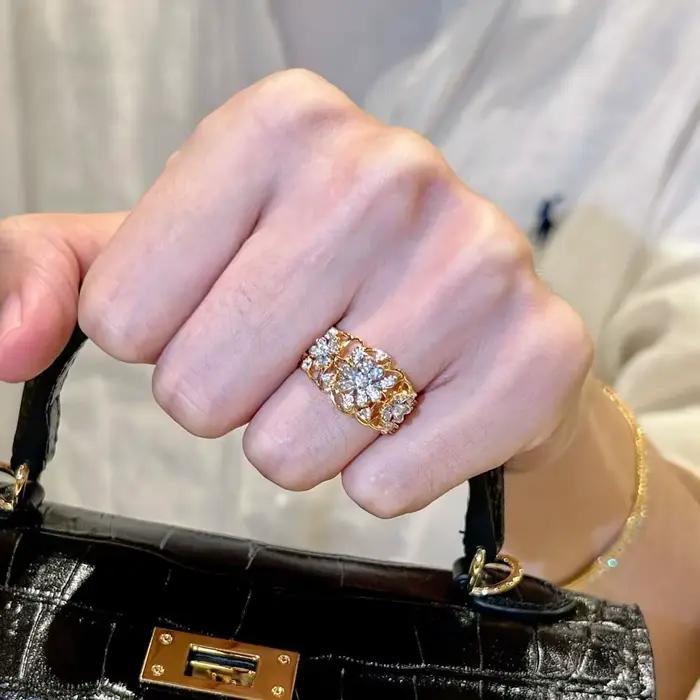 Bagues de luxe légères et ajourées avec motif floral et zirconium pour femmes occasions spéciales mariage soirée de gala