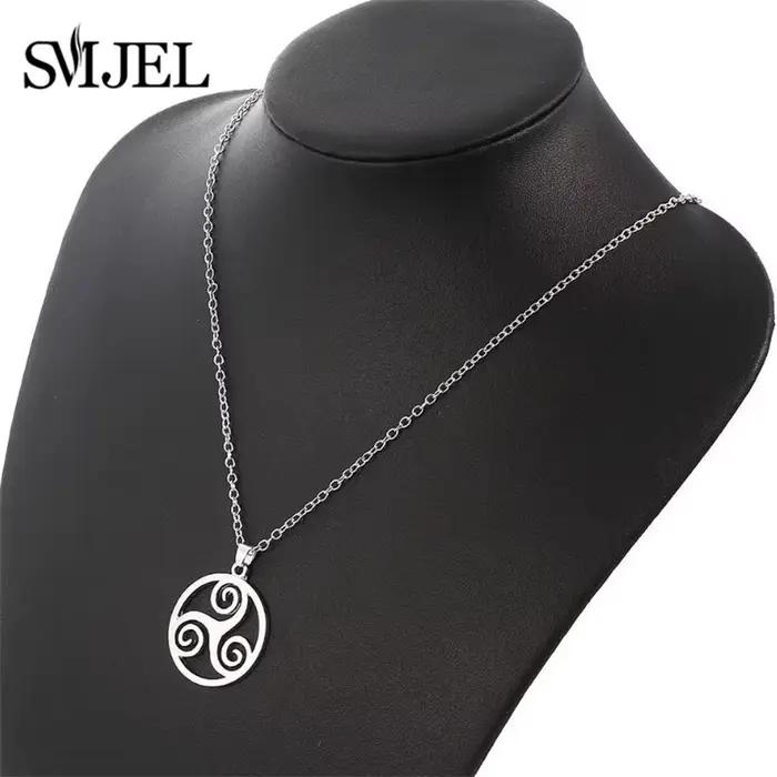 Collier pendentif inspiré du film Teen Wolf, motifs géométriques, couleur or argent, acier inoxydable, rond, bijoux cadeaux pour femmes