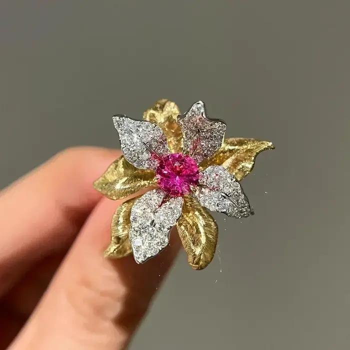 Vintage incrustation Unique luxe rubis frappant fleur anneaux pour les femmes exquis créatif exagéré bague de fiançailles argent 925 bijoux