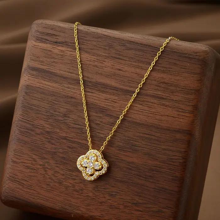 Collier classique en titane et acier pour femmes, pendentif fleur de trèfle porte-bonheur, chaîne de