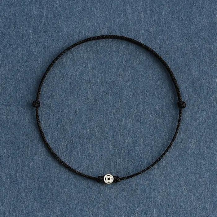 Bracelet à cordes rouges avec mini perles de pièces de monnaie de couleur argent Protection Kabbale Bracelets en cordon noir faits à la main pour femmes hommes filles garçons
