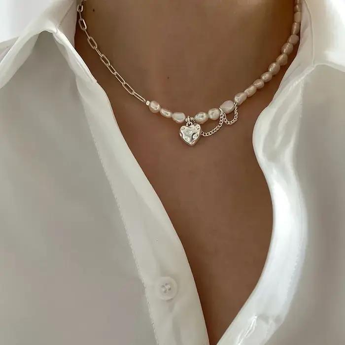 Collier de document en argent pour femme