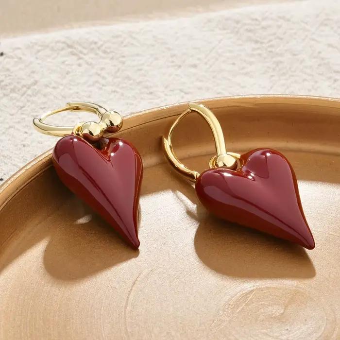 Bijoux fantaisie, boucles d'oreilles pendantes en forme de cœur en émail