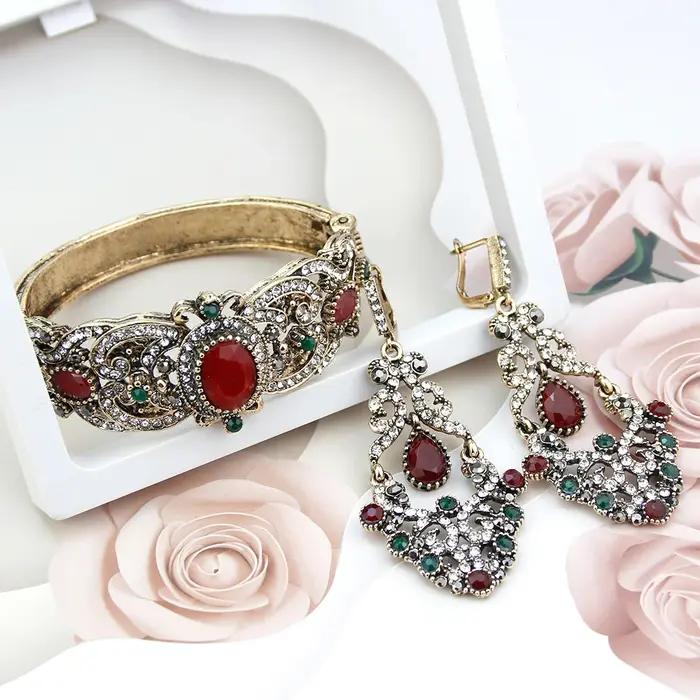 Ensemble de bijoux indiens à fleurs en résine pour femmes, bracelet et boucles d'oreilles, engagement et occasions spéciales