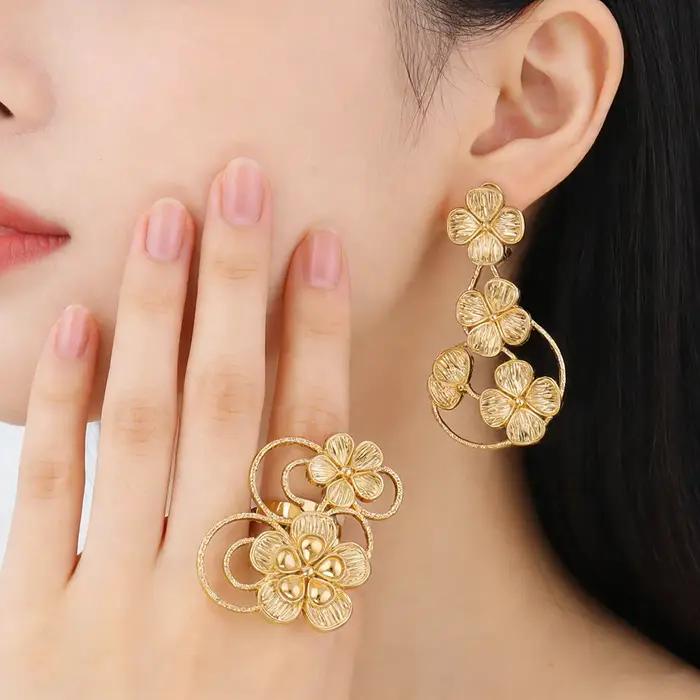 Ensemble de bijoux boucles d'oreilles et bague couleur or pour filles