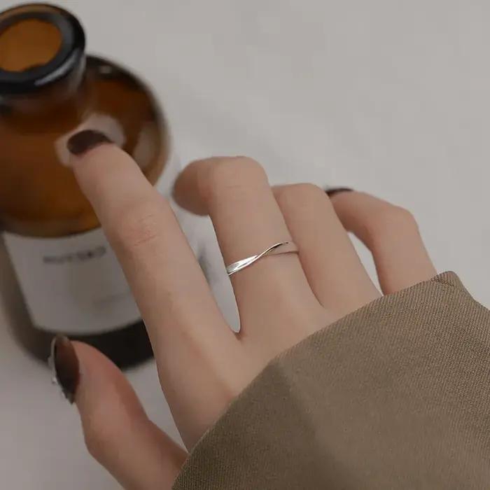 Bague en argent sterling 925 pour femmes minimaliste élégante alliance de mariage ajustable tracker d'humeur occasion spéciale