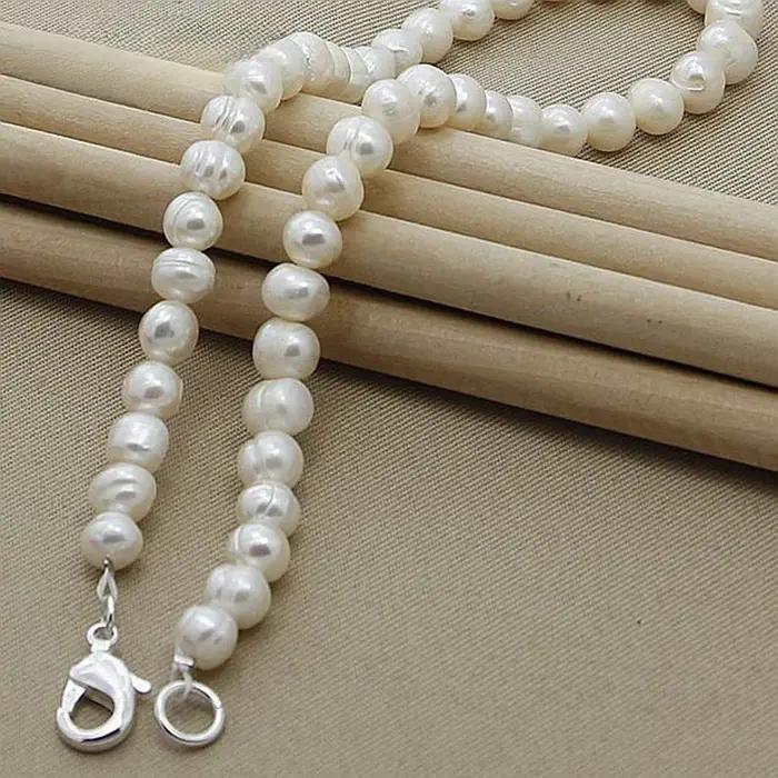 Collier de perles longues de haute qualité