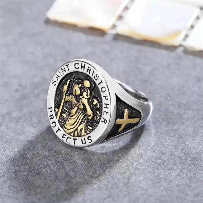 Bague solide croix dorée