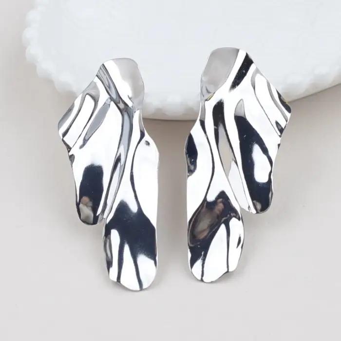 Boucles d'oreilles longues suspensions exagérées en alliage de zinc pour femmes, design géométrique, style hyperbolique, bijoux contemporains pour toutes les occasions