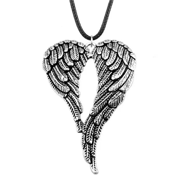 Collier en Faux Cuir Noir avec Double Ailes d'Ange