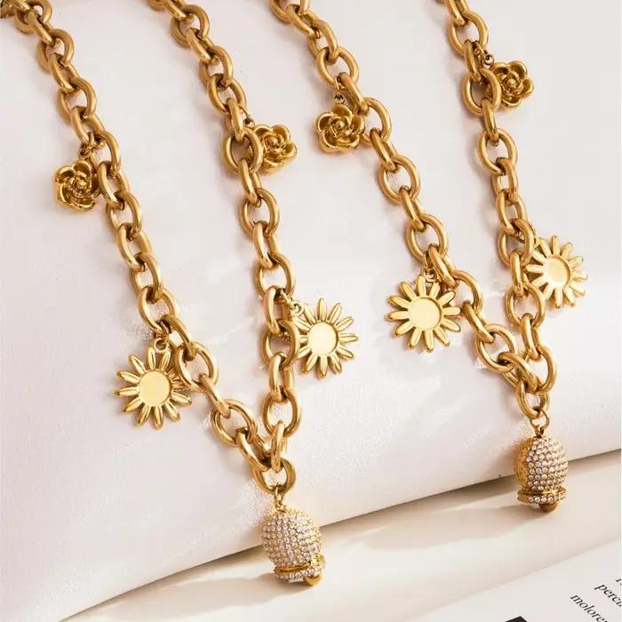 Bracelet de collier en acier inoxydable avec pendentif cloche en zircon brillant et colliers à breloques en forme de fleur pour femmes occasions spéciales