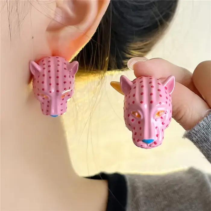Boucles d'oreilles tête de léopard en émail rétro européen pour femmes