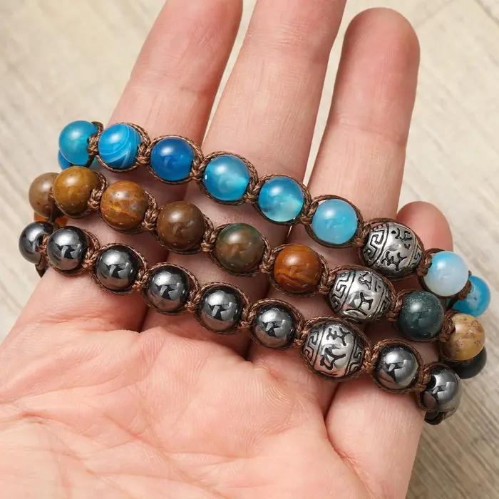 Bracelet en pierre naturelle tressée de culture tibétaine avec nœud de protection multicolore pour hommes et femmes pour occasions spéciales ethnique traditionnel