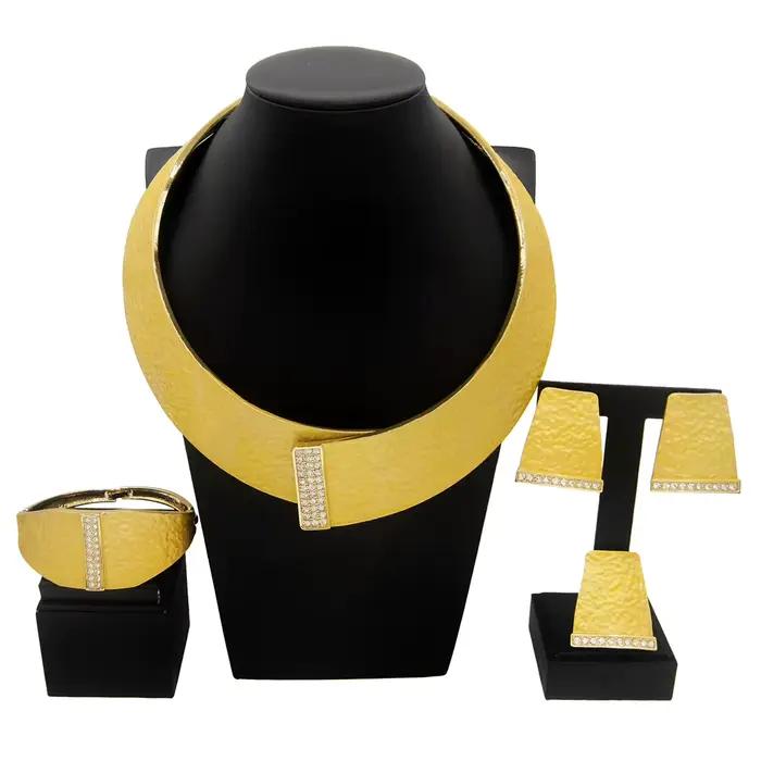 Collier pour femmes plaqué or brillant collier rond starter Simple mode boucles d'oreilles bague Bracelet Banquet Bijoux accessoires