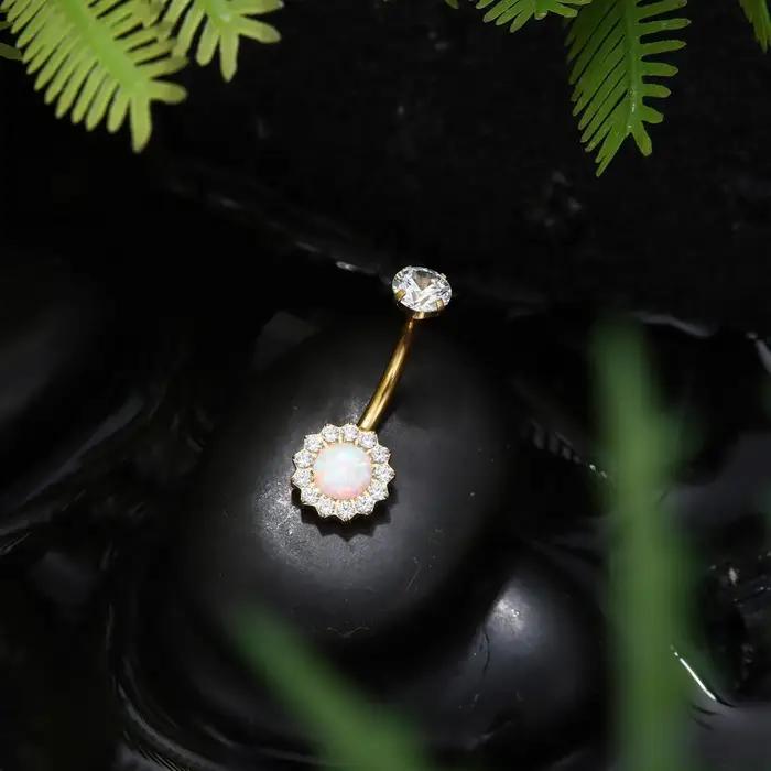 Anneau de nombril en titane G23 opale de zircone cubique plaqué or pour femmes occasions spéciales sublimer votre nombril avec élégance