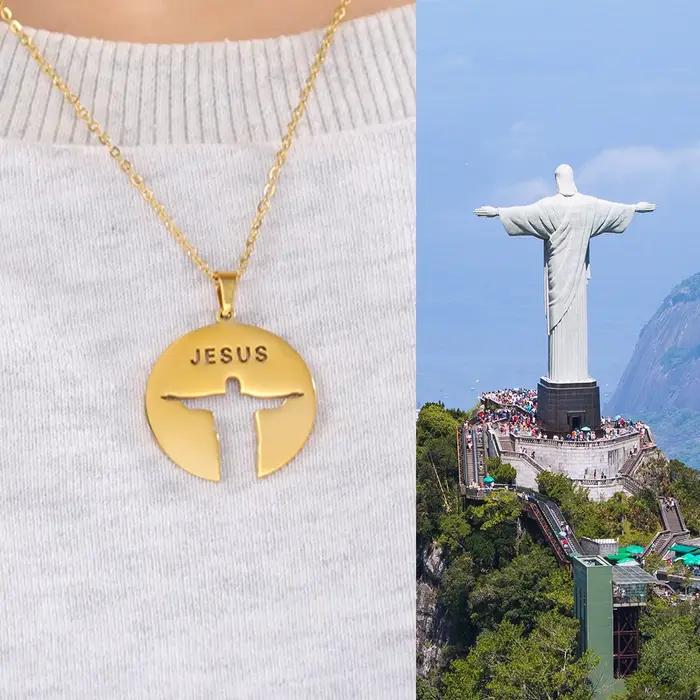 Collier Christ Rédempteur en Acier Inoxydable pour Homme et Femme