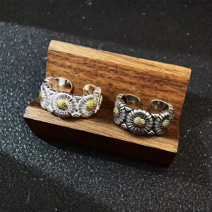 Bague ouverte réglable en forme de marguerite rétro pour hommes et femmes