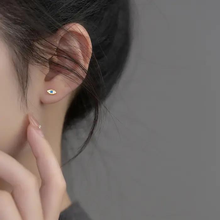 WANTME 925 en argent Sterling mode bleu Zircon oeil du diable vis perles boucles d'oreilles pour les femmes Simple mauvais œil Piercing bijoux