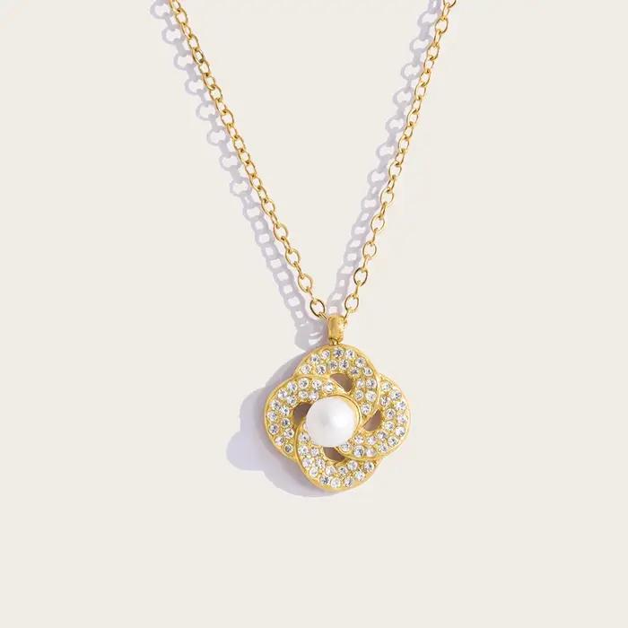YACHAN Collier pendentif en cristal de luxe pour femmes Chic Vintage Plaqué or 18K en acier inoxydable Bijoux tendance