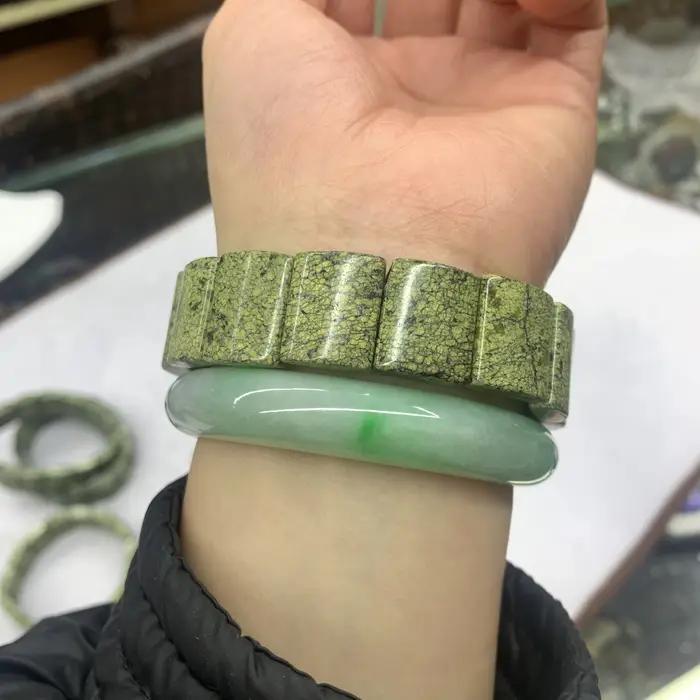 Bracelet de Perles de Pierre Serpentine Verte Naturelle