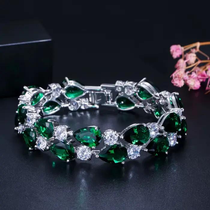 Bracelets Vinregem Bohemia en pierres précieuses (rubis