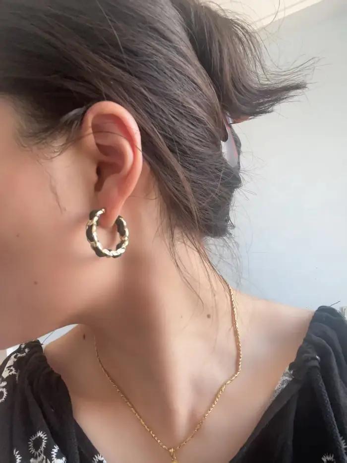 Boucles d'oreilles en cuir d'agneau noir Style CC