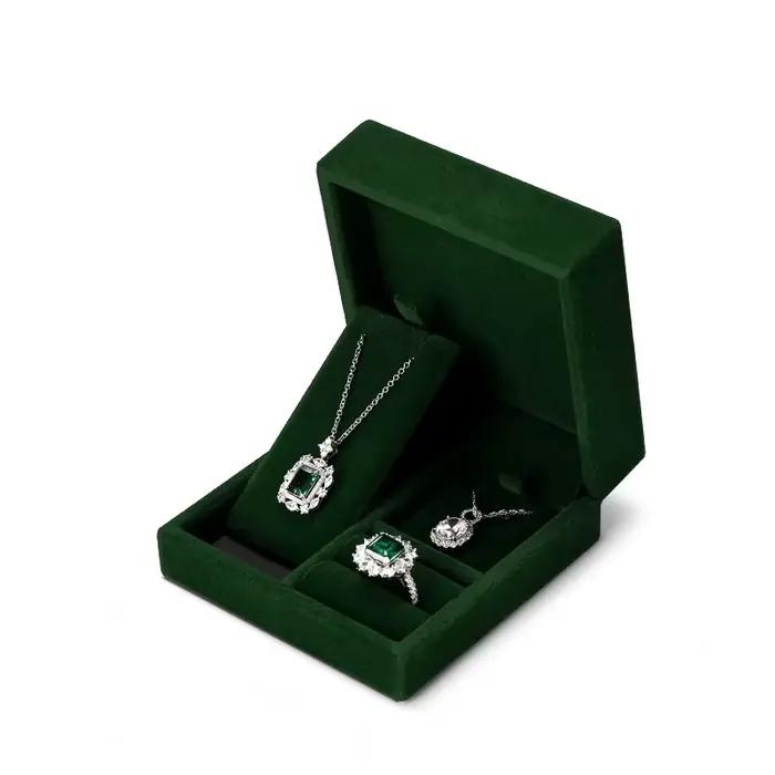 Boîte à bijoux en velours pour rangement et protection de bijoux, cadeau d'anniversaire ou mariage, collection personnelle, organisation et exposition de bijoux
