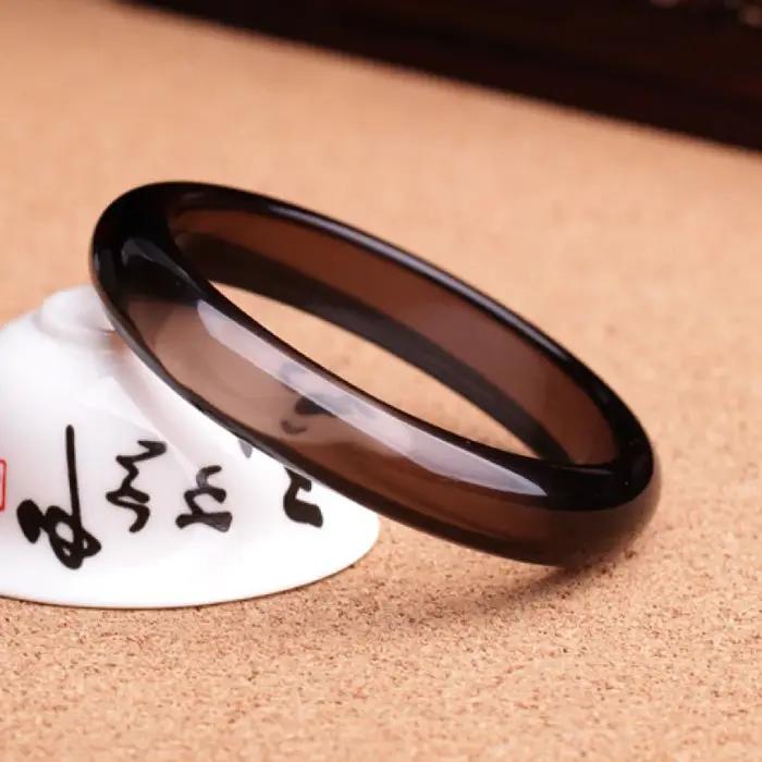 Bracelet en obsidienne glacée pour femme élégant et apaisant à offrir pour soirées et cérémonies