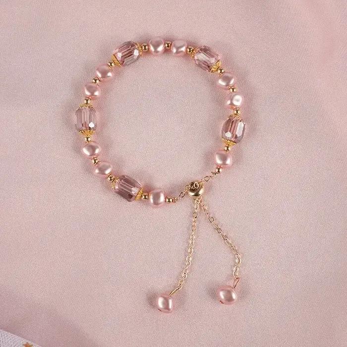 Bracelets en perles roses imitées ajustables et élégants pour femmes occasions spéciales romantiques et modernes
