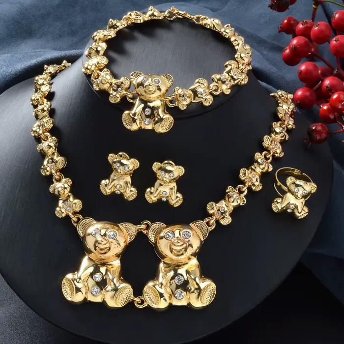 Ensemble de bijoux ensoleillés