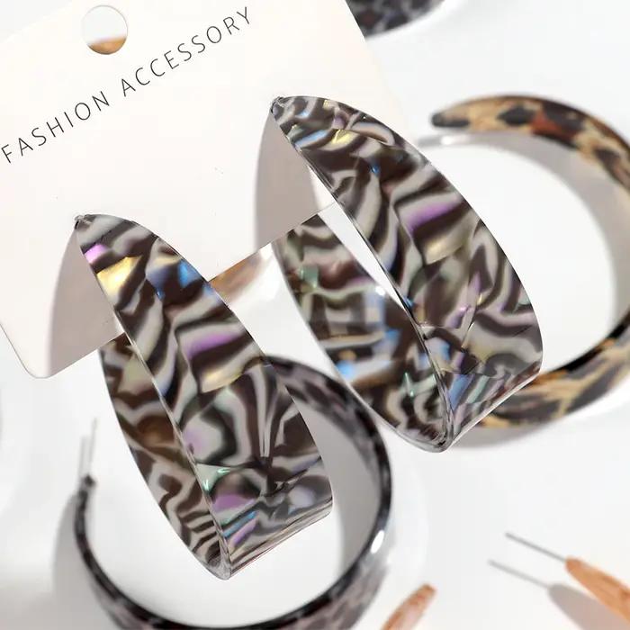 Boucles d'oreilles léopard en acrylique pour femmes
