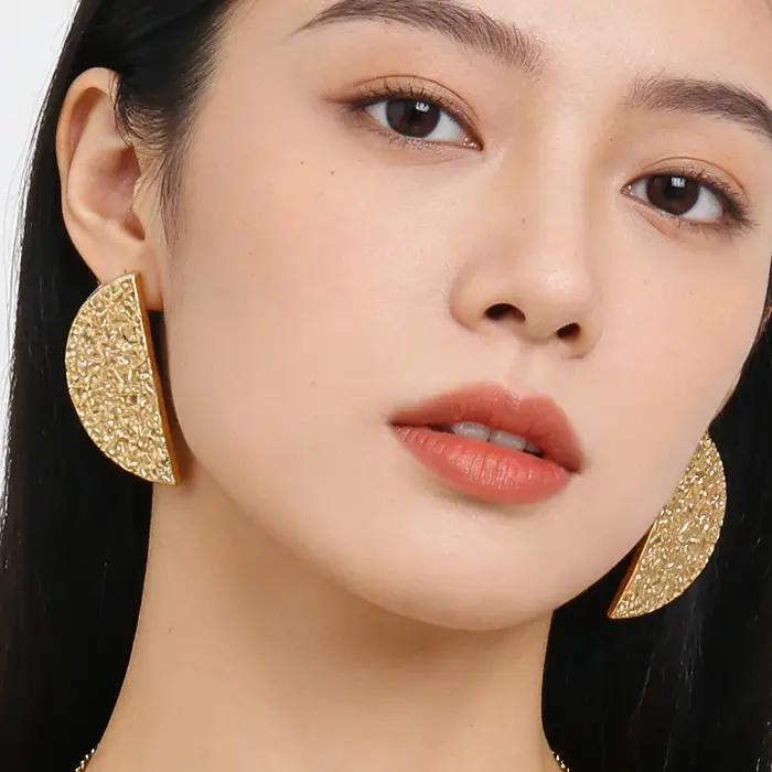 Ensemble de bijoux boucles d'oreilles et bague couleur or pour filles