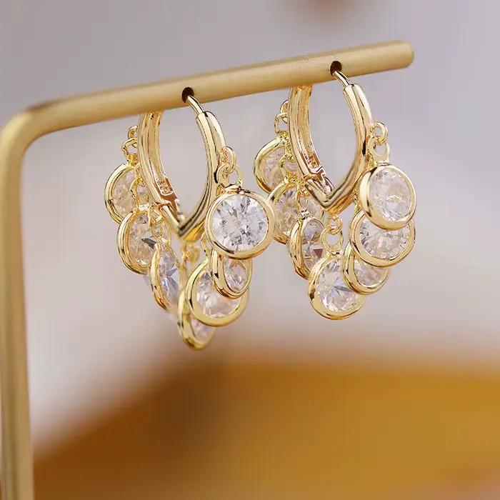 Boucles d'oreilles à clip en or véritable 14 carats et zircons AAA forme goutte d'eau pour mariage et anniversaire
