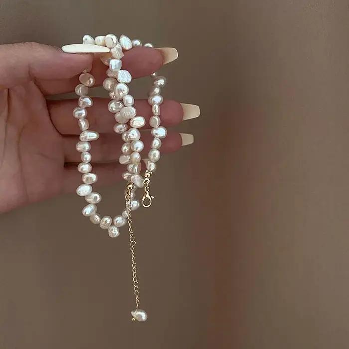 Collier de perles baroques pour femmes