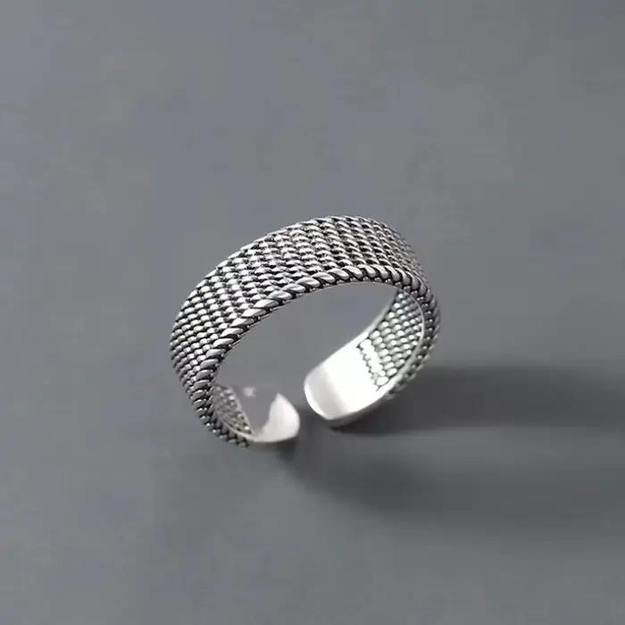Bague à ligne géométrique pour hommes