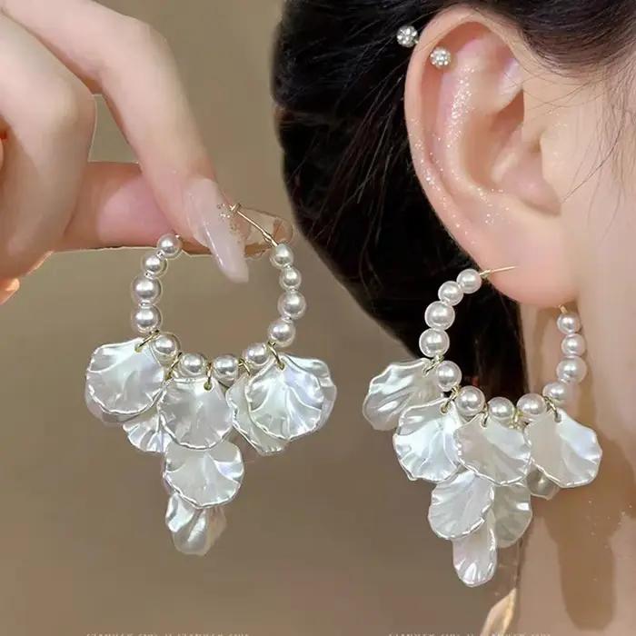 Boucles d'oreilles longues à franges pour femmes, Imitation de perles et de fleurs, tempérament élég