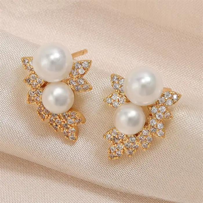 UILZ exquise Imitation perle boucles d'oreilles pour les femmes de luxe en forme de feuille zircone couleur or boucle d'oreille bijoux de fête de mariage