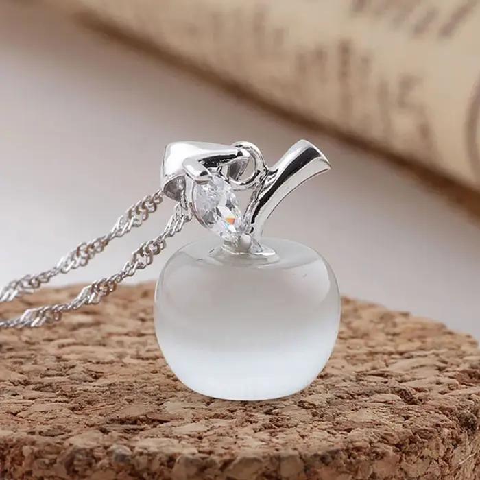 Chaîne à maillons élégante en argent sterling 925 avec cristal en forme de pomme