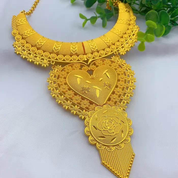 Ensemble collier et boucles d'oreilles couleur or 24 carats du Nigeria pour femme
