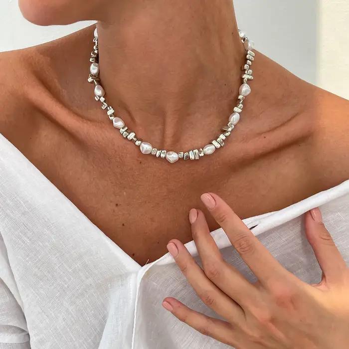 Collier ras du cou KunJoe élégant en imitation perle pour femmes