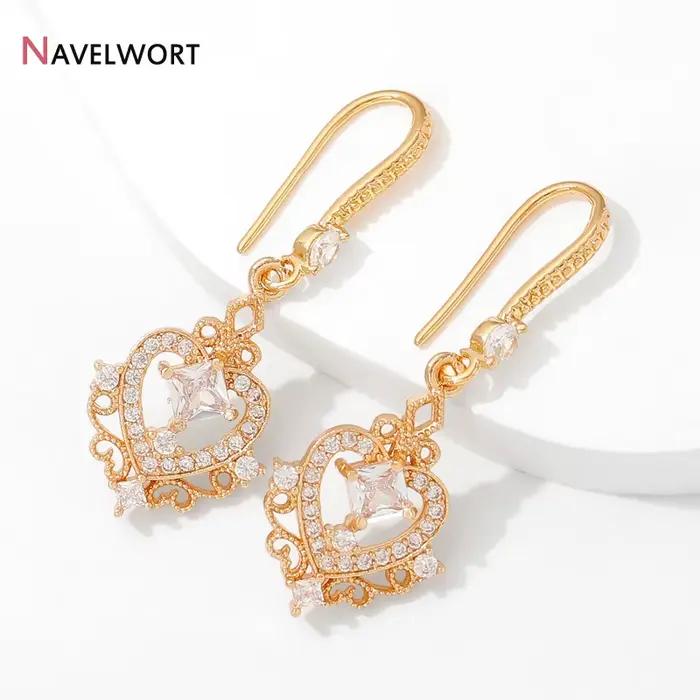 Pendentif en forme de cœur en laiton plaqué or 18 carats pour la fabrication de bijoux, breloques en forme de cœur en Zircon incrusté pour accessoires de fabrication de boucles d'oreilles