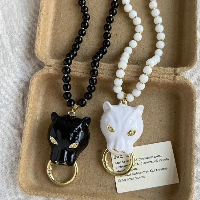 Collier pendentif léopard en émail élégant LATS pour femmes