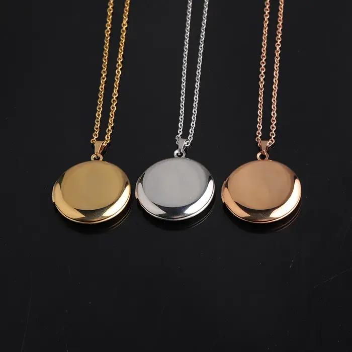 Collier avec pendentif médaillon ouvrable pour femmes