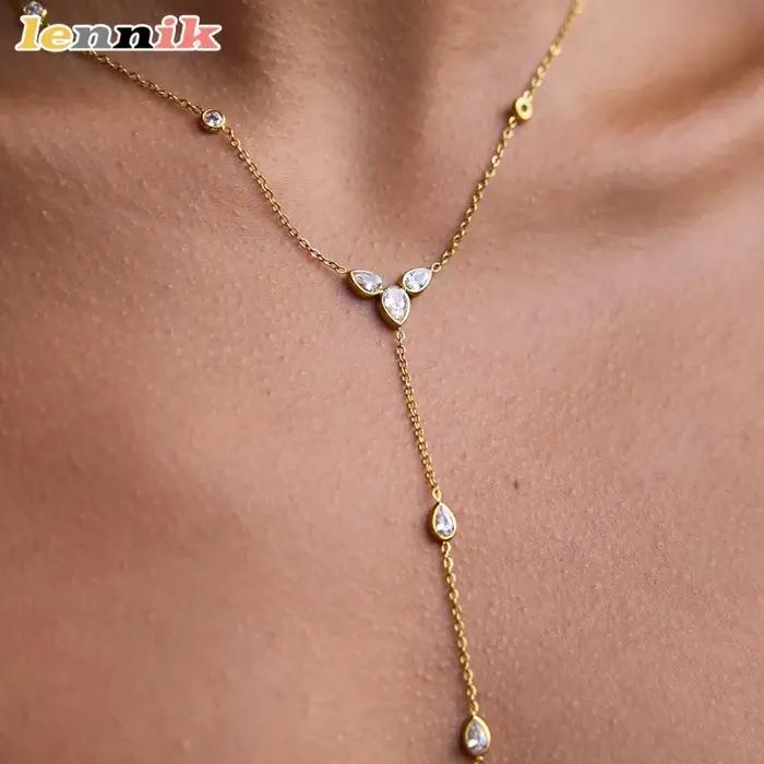 Collier en Y, Chaîne longue en acier titane