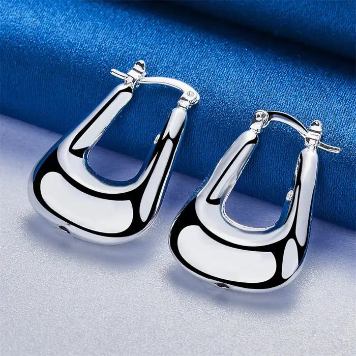 Boucles d'oreilles géométriques brillantes en argent sterling 925 pour femmes, bijoux de mode pour mariage et occasions spéciales