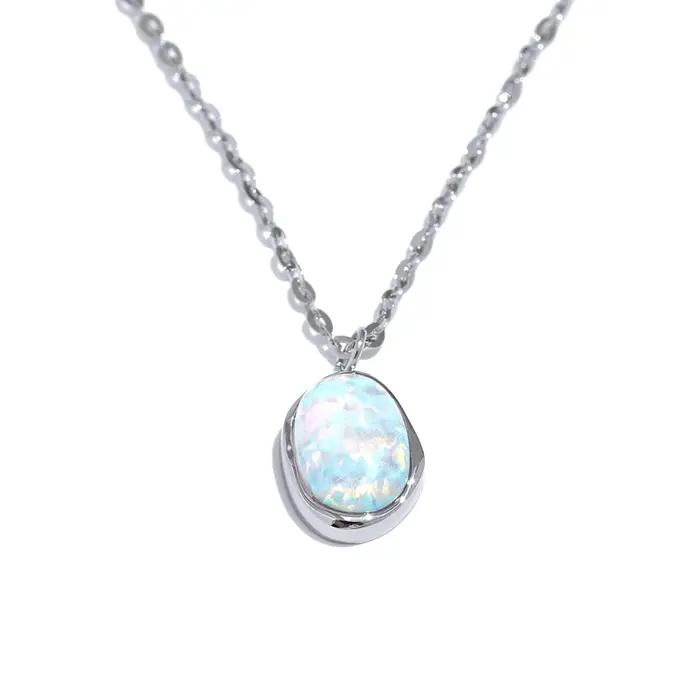 Yhpup – collier avec pendentif en pierre opale traitée