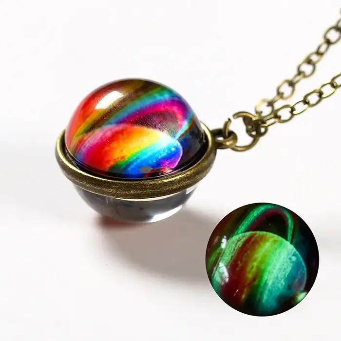 Terre lune planète boule de verre Noctilucent pendentif collier Double face luminescent galaxie nébu