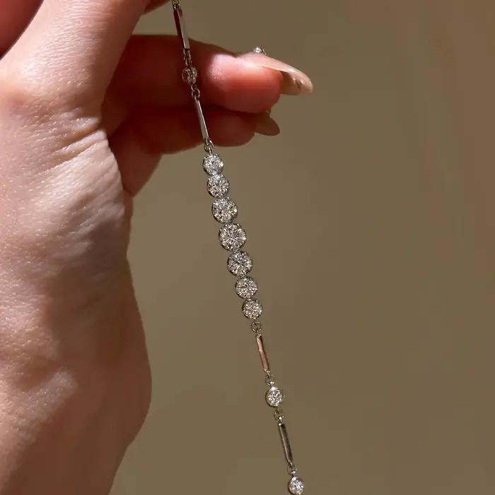 Bracelets femme luxe léger, haut de gamme, sertis de diamants, style superposé exquis, bracelet scin