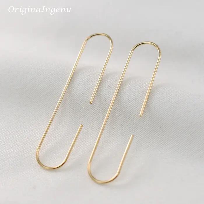 Boucles d'oreilles minimalistes en argent faites à la main pour femmes