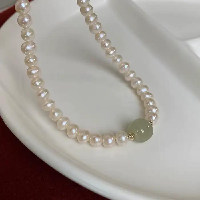 Collier 100% naturel brillant en perles d'eau douce et pierre de Jade néphrite, rempli d'or 14K, bijoux pour femmes, chaînes courtes, cadeaux